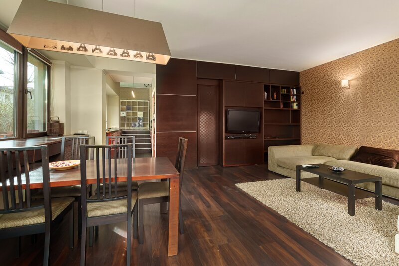 Otopeni, str. Campului, vila 4 camere, birou, curte generoasa